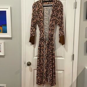 House of Harlow 1960 light jacket - size small, only worn once!